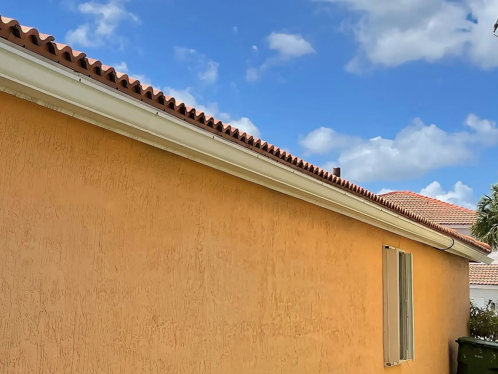 VSP Softwash Gutters_3b After-min